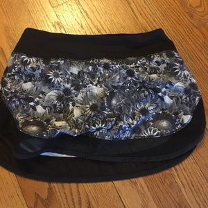Lululemon Running/Tennis Skirt - new with tags cut